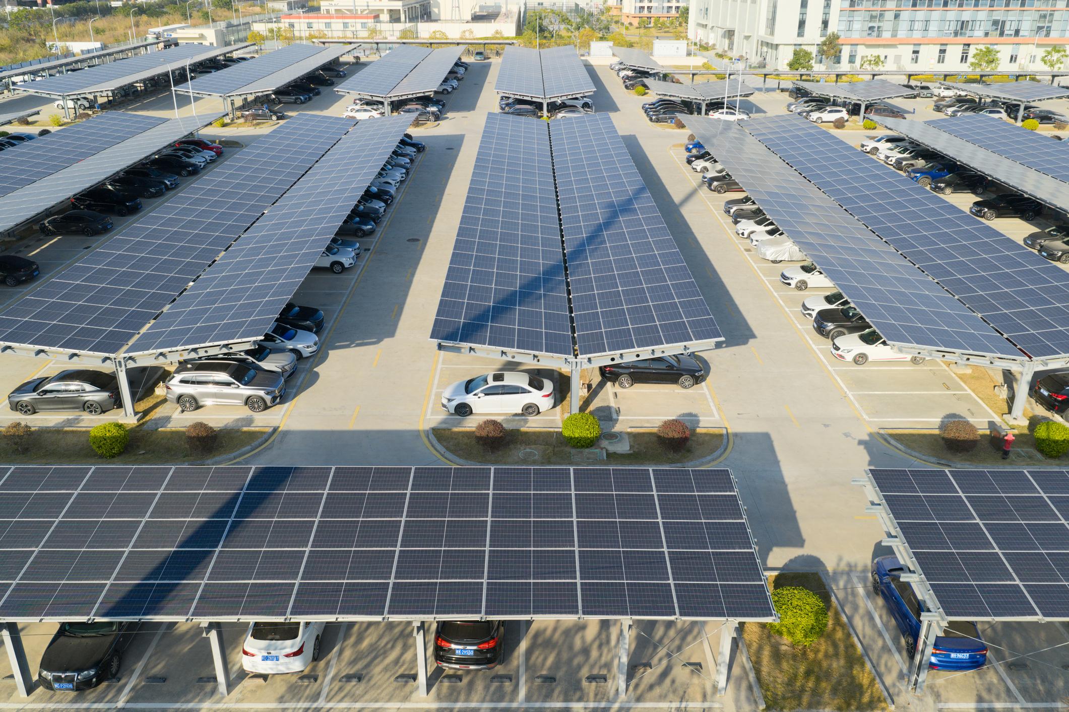 Hangar agricole avec structure métallique
